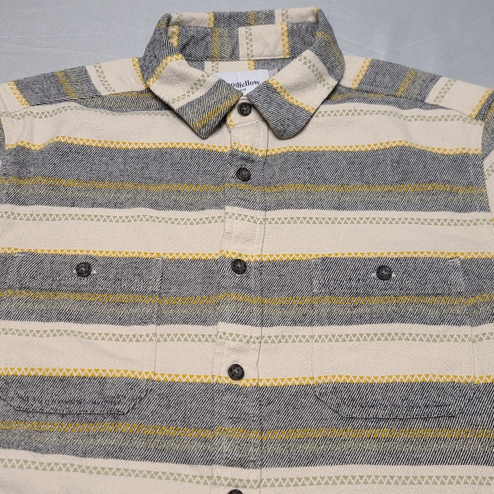 Goodfellow & Co Button Down Shirt Mens Small Grey Cream Yellow Striped Indie